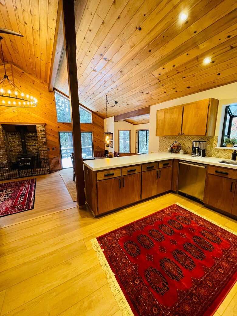 Modern Mountain Haven Near Bear Valley - Arnold, California