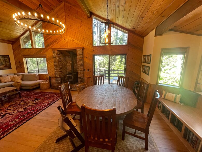 Modern Mountain Haven Near Bear Valley - Arnold, California