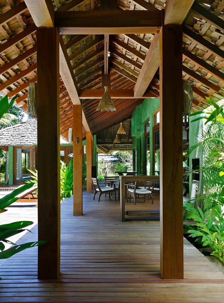 Casa Verde: An Artistic Retreat in the Forests of Trancoso - Trancoso, Brazil