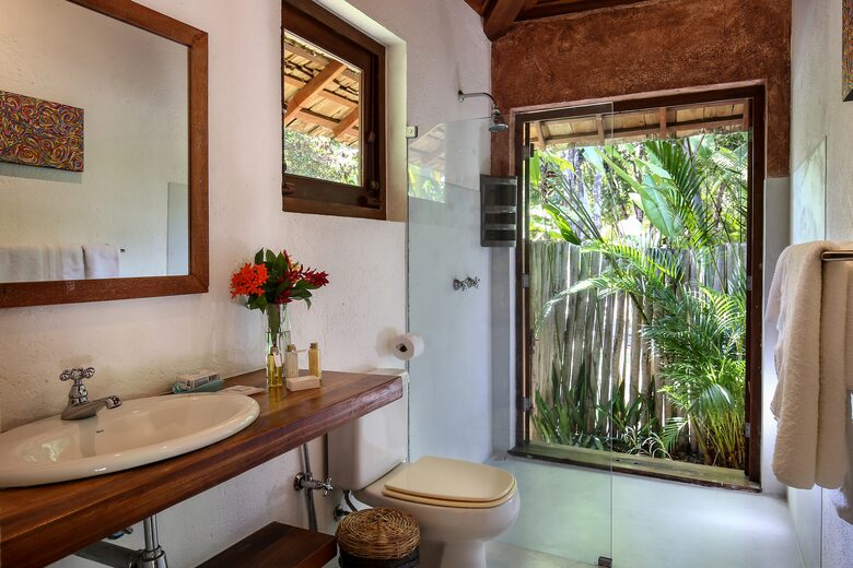 Casa Verde: An Artistic Retreat in the Forests of Trancoso - Trancoso, Brazil