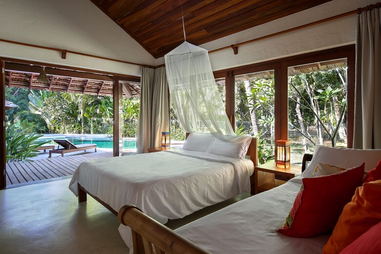 Casa Verde: An Artistic Retreat in the Forests of Trancoso - Trancoso, Brazil