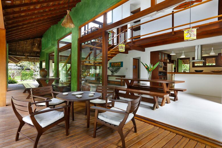 Casa Verde: An Artistic Retreat in the Forests of Trancoso - Trancoso, Brazil