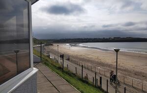 Inviting Seafront Escape on the Causeway Coast - Portrush, United Kingdom