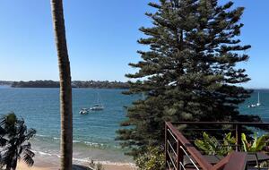 Charming Coastal Hideaway Near Royal National Park - Bundeena, Australia