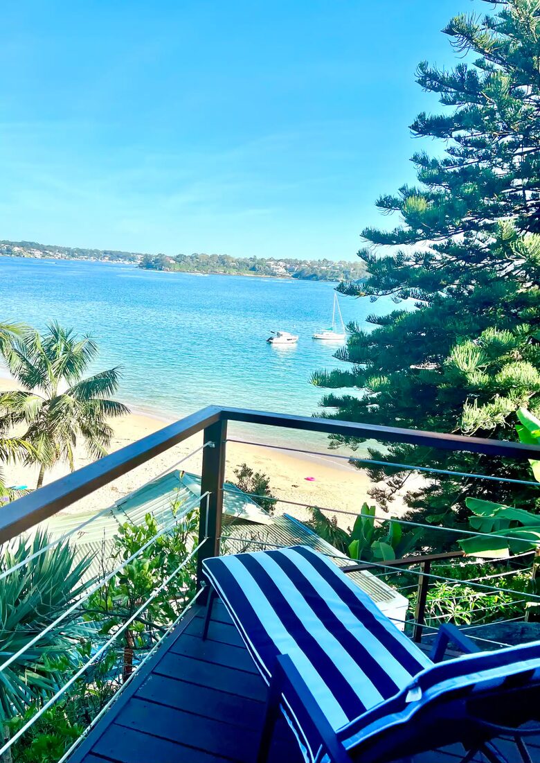 Charming Coastal Hideaway Near Royal National Park - Bundeena, Australia