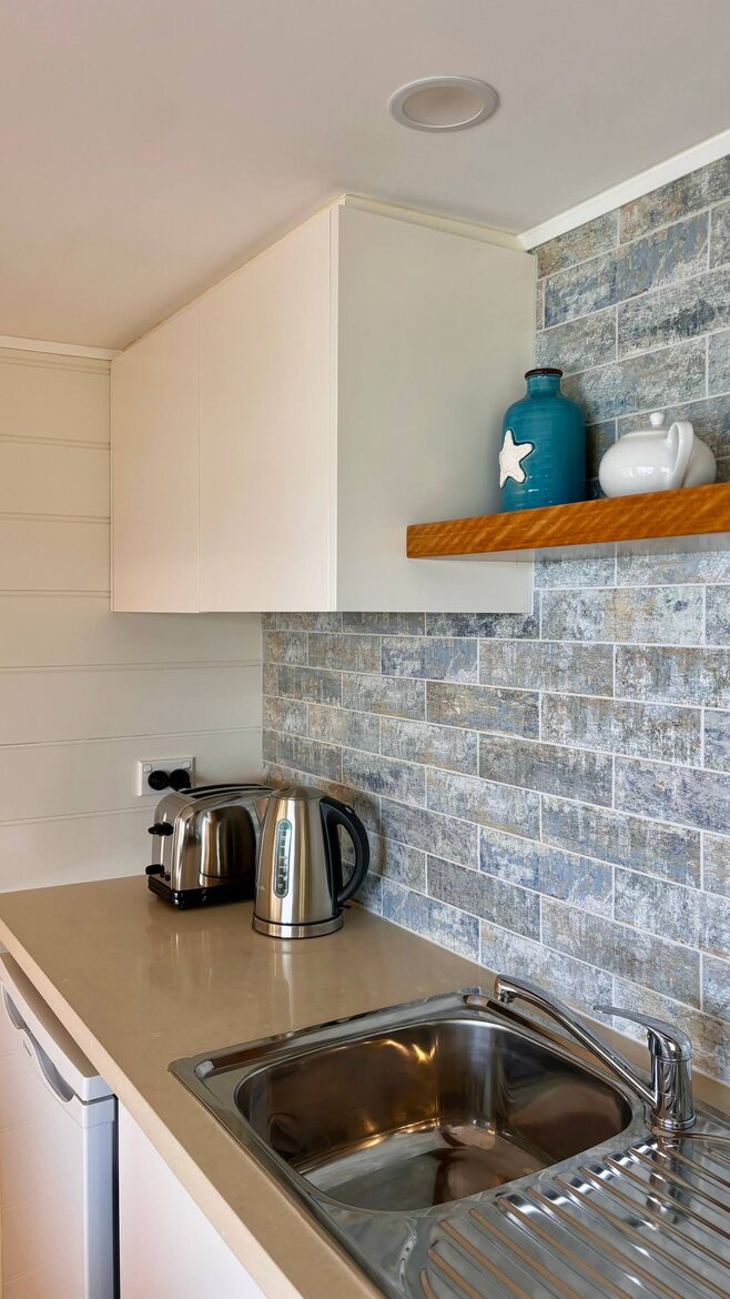 Charming Coastal Hideaway Near Royal National Park - Bundeena, Australia