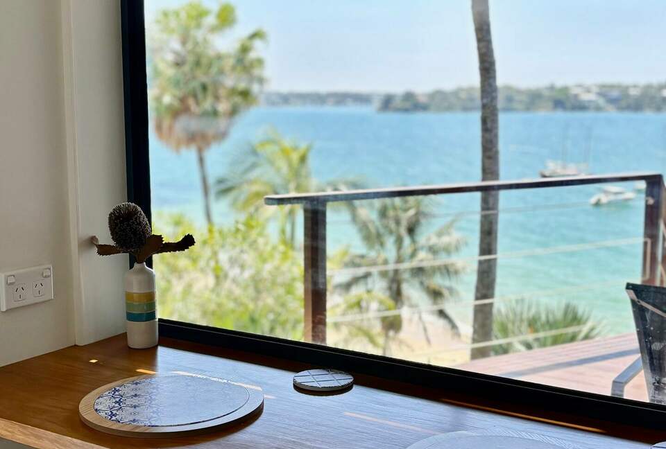 Charming Coastal Hideaway Near Royal National Park - Bundeena, Australia