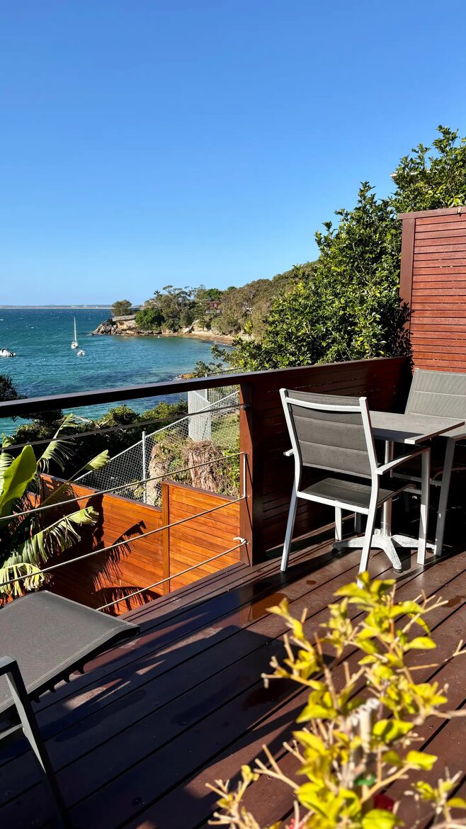 Charming Coastal Hideaway Near Royal National Park - Bundeena, Australia