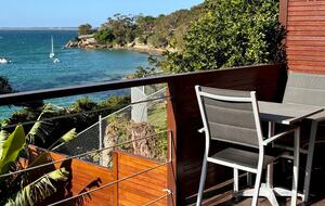 Charming Coastal Hideaway Near Royal National Park - Bundeena, Australia