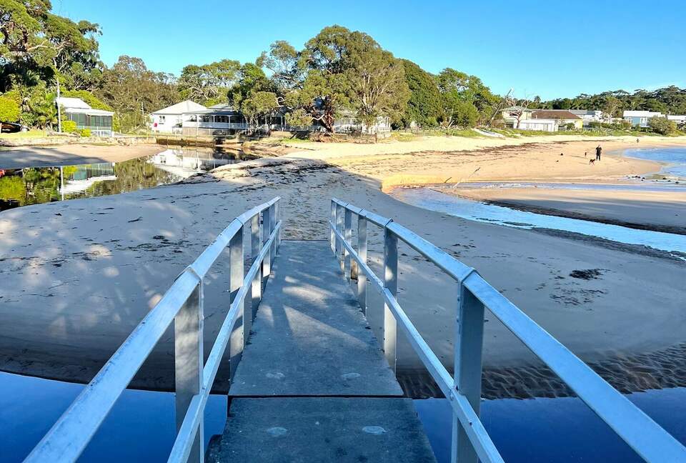 Charming Coastal Hideaway Near Royal National Park - Bundeena, Australia