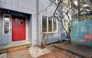 Bright & Comfortable Anchorage Escape - Anchorage, Alaska