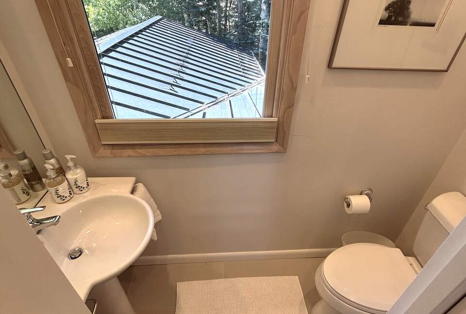 Shared bathroom upstairs