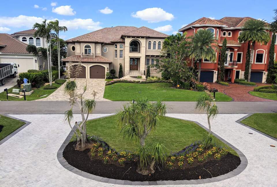 Vanderbilt Lagoon Elegance | Sunsets and Sophistication - Naples, Florida