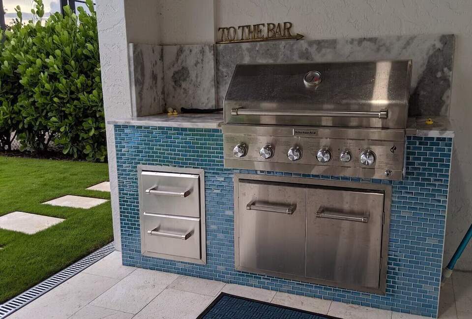 Vanderbilt Lagoon Elegance | Sunsets and Sophistication - Naples, Florida