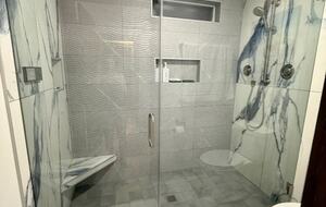 Main shower upstairs