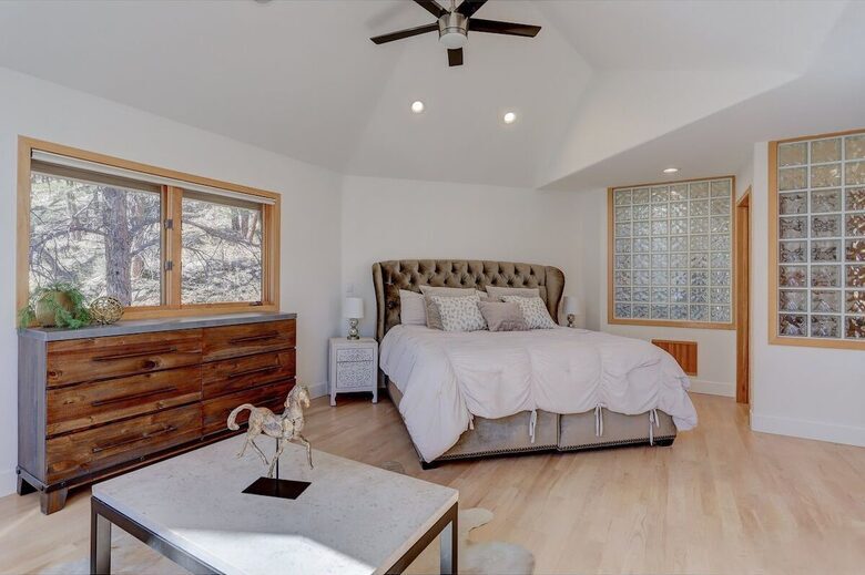 Elegant Foothills Escape Minutes from Pearl Street - Boulder, Colorado