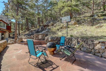 Elegant Foothills Escape Minutes from Pearl Street - Boulder, Colorado