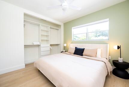 Stylish 2BR Miami Retreat with Botanical Interiors & Backyard Oasis - Miami, Florida