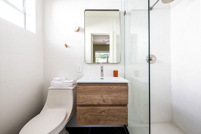 Stylish 2BR Miami Retreat with Botanical Interiors & Backyard Oasis - Miami, Florida