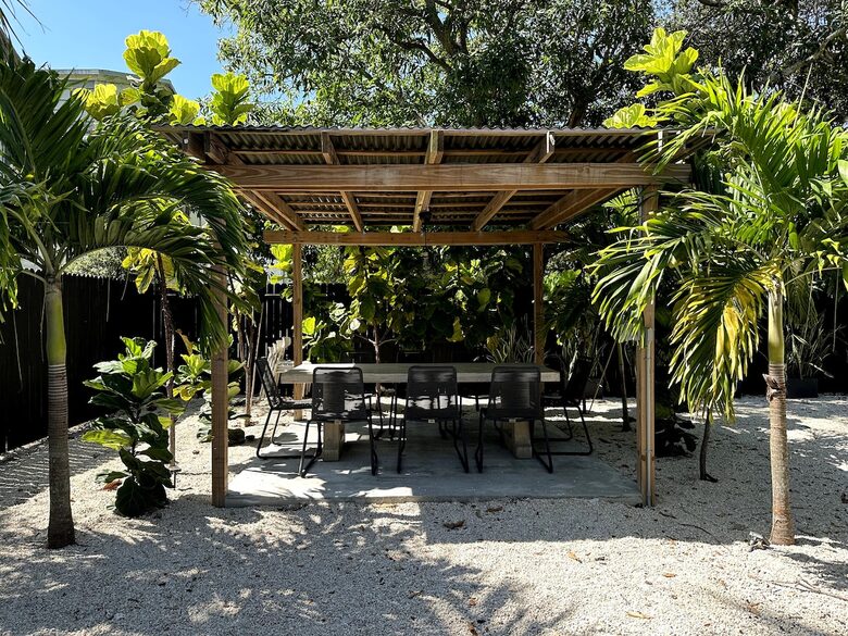 Stylish 2BR Miami Retreat with Botanical Interiors & Backyard Oasis - Miami, Florida