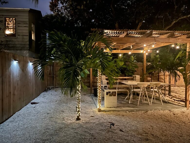 Stylish 2BR Miami Retreat with Botanical Interiors & Backyard Oasis - Miami, Florida