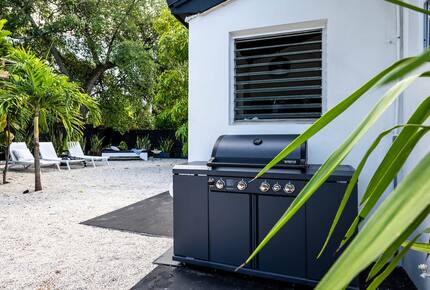 Stylish 2BR Miami Retreat with Botanical Interiors & Backyard Oasis - Miami, Florida