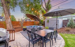 Sunny Solarium Retreat in the Heart of Reno - Reno, Nevada