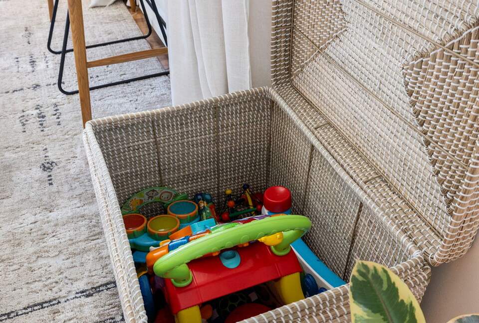 Sunny Solarium Retreat in the Heart of Reno - Reno, Nevada