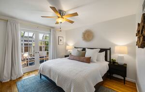 Sunny Solarium Retreat in the Heart of Reno - Reno, Nevada