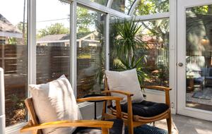 Sunny Solarium Retreat in the Heart of Reno - Reno, Nevada