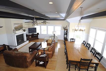 The Midas Touch Beach Villa - Outer Banks - Duck, North Carolina