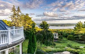 Hudson Valley Luxury Retreat in Woodstock - Woodstock, New York