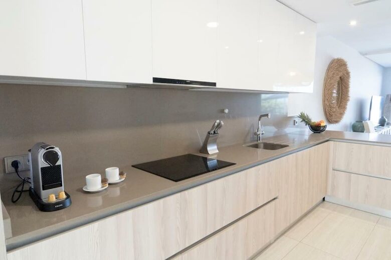 Seaside Sophistication in a Private Luxury Community - Alicante, Spain