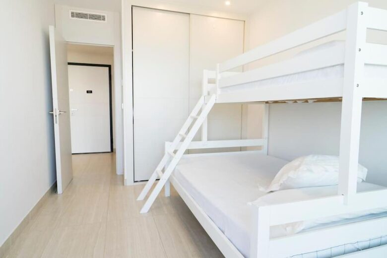 Seaside Sophistication in a Private Luxury Community - Alicante, Spain