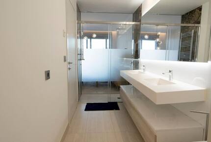 Seaside Sophistication in a Private Luxury Community - Alicante, Spain