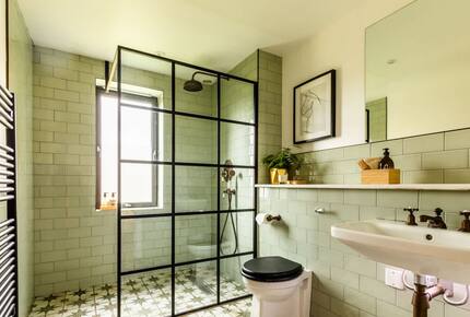 A Contemporary Haven in the Rolling Hills of Somerset - Bath, United Kingdom