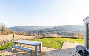 A Contemporary Haven in the Rolling Hills of Somerset - Bath, United Kingdom