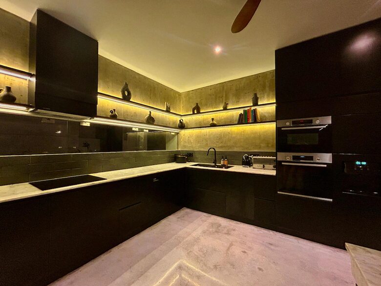 Sibu Sibu Villa - 6 Bedrooms Villa with Ocean View - Badung, Indonesia