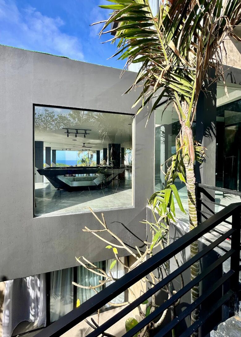 Sibu Sibu Villa - 6 Bedrooms Villa with Ocean View - Badung, Indonesia