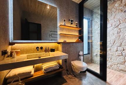 Sibu Sibu Villa - 6 Bedrooms Villa with Ocean View - Badung, Indonesia