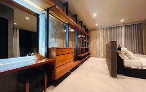 Sibu Sibu Villa - 6 Bedrooms Villa with Ocean View - Badung, Indonesia