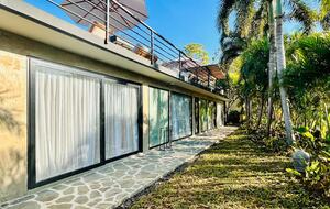 Sibu Sibu Villa - 6 Bedrooms Villa with Ocean View - Badung, Indonesia