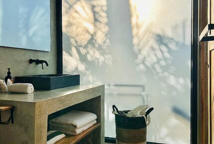 Sibu Sibu Villa - 6 Bedrooms Villa with Ocean View - Badung, Indonesia