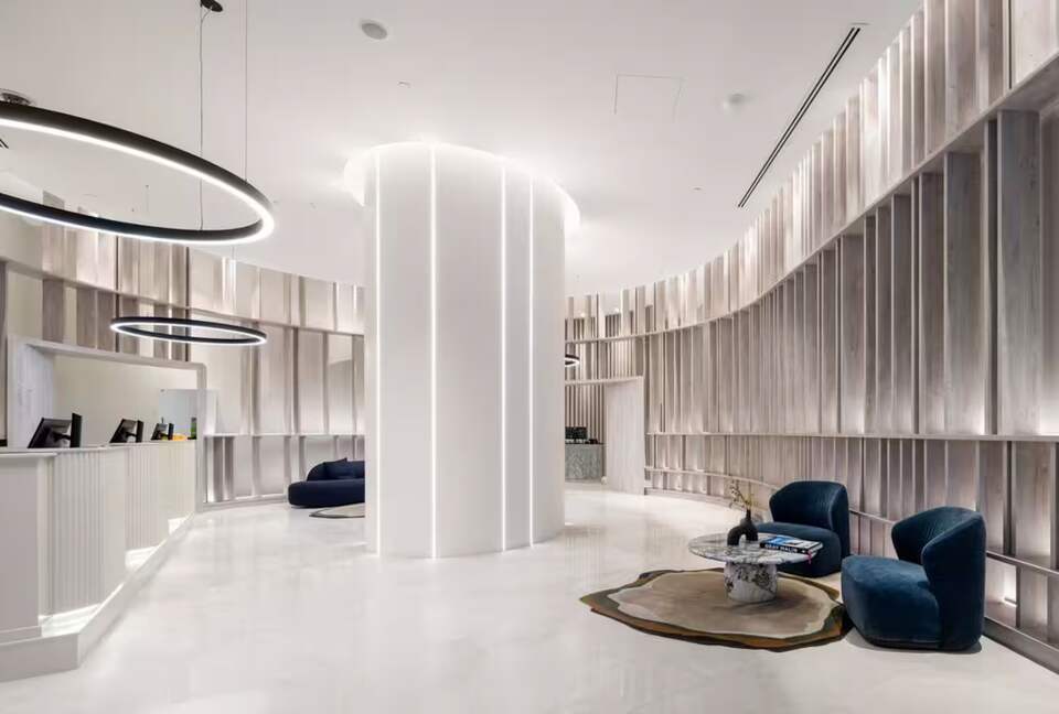 Luxury High-Rise Escape at Queen’s Wharf | Level 60 Living - Brisbane, Australia