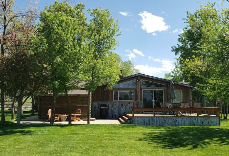 Apple Blossom Retreat | Montana Mountain Living - Bozeman, Montana