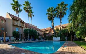 Waterfront Comfort and Style in South Padre - South Padre Island, Texas