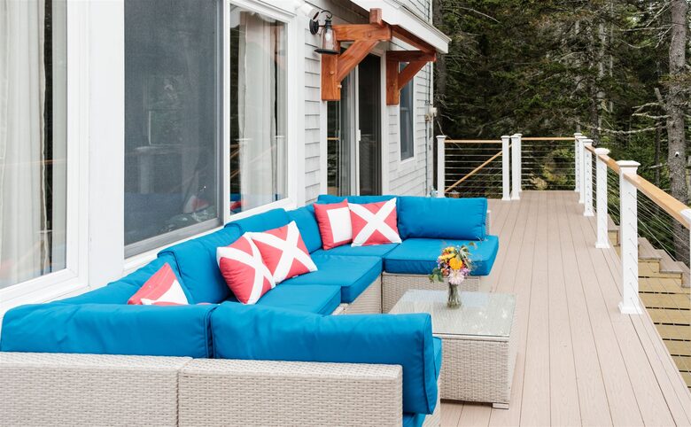 Charming 4-Bed Cottage with Bay Views near Boothbay Harbor - Southport, Maine