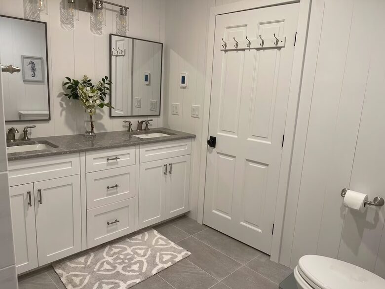 Exquisite East Chop Retreat with Harbor Views - Oak Bluffs, Massachusetts