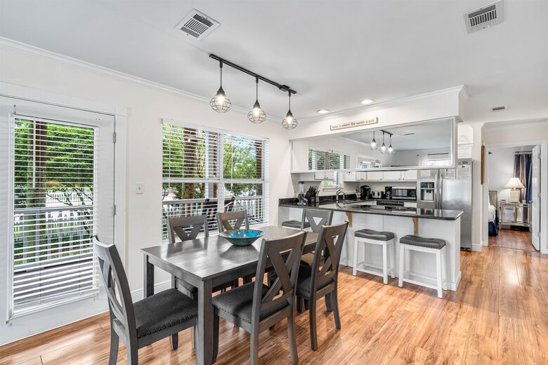 Family-Friendly Destin Escape | Walk to Beach & Shopping - Destin, Florida