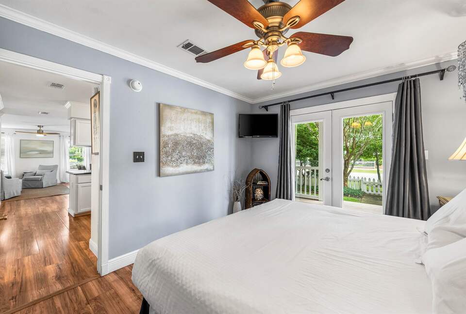 Family-Friendly Destin Escape | Walk to Beach & Shopping - Destin, Florida